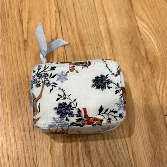 Vera Bradley Pill Organizer/Zipper Storage - Winter Pattern - Picture 4 of 4